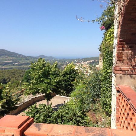 Studio De Charme Avec Grande Terrasse Vue Mer Le Castellet  Dış mekan fotoğraf
